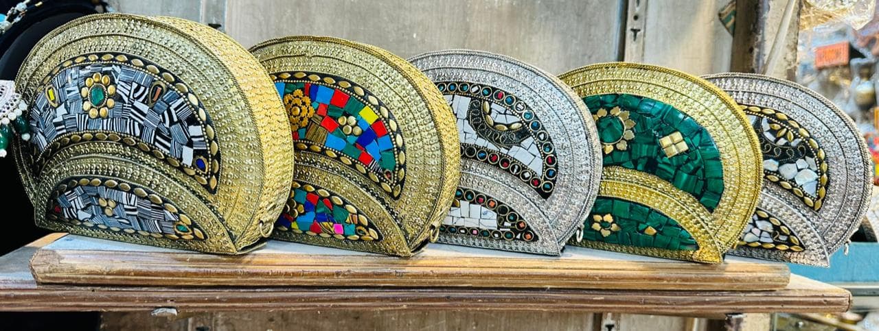premium silver / golden purse